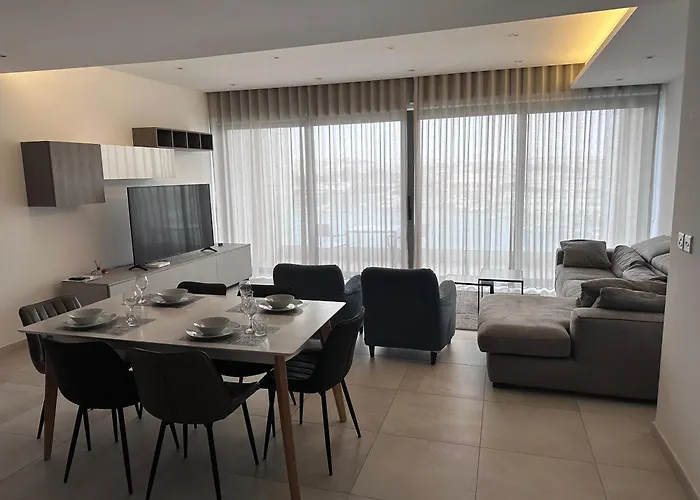 Amazing Sea View Apartment